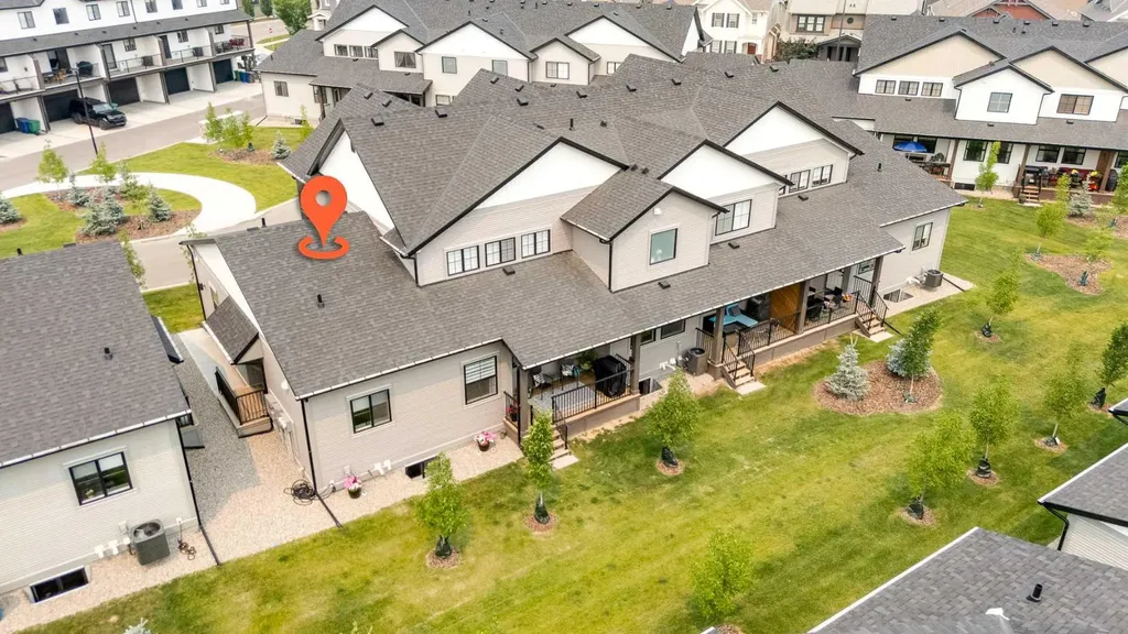 201 Cooperswood Green SW Airdrie AB T4B 5R2