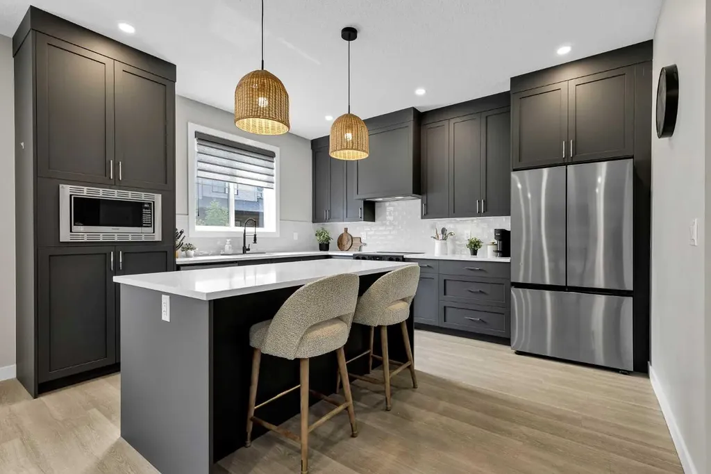 201 Cooperswood Green SW Airdrie AB T4B 5R2