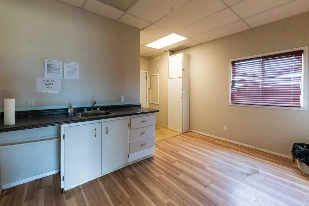 5509 Broadway Street Blackfalds AB T4M 0L4