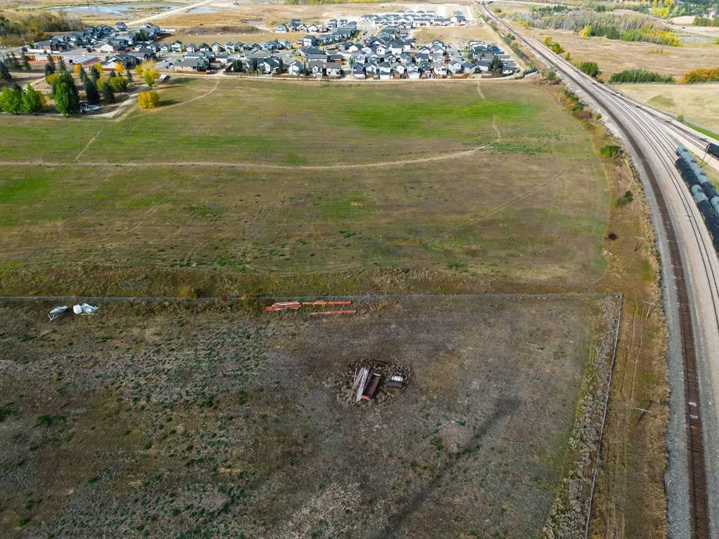 5509 Broadway Street Blackfalds AB T4M 0L4