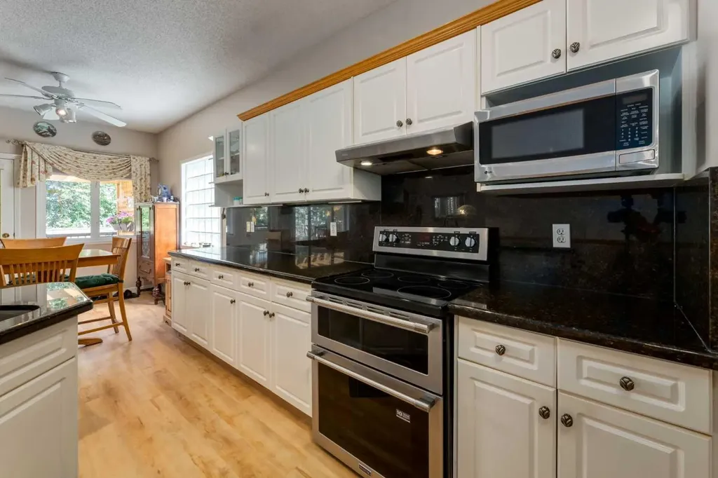 165 Chaparral Villas SE Calgary AB T2X 3N5