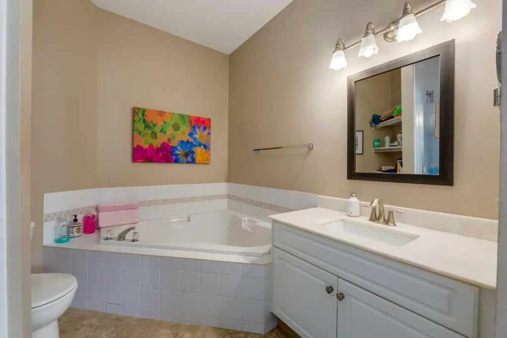 165 Chaparral Villas SE Calgary AB T2X 3N5