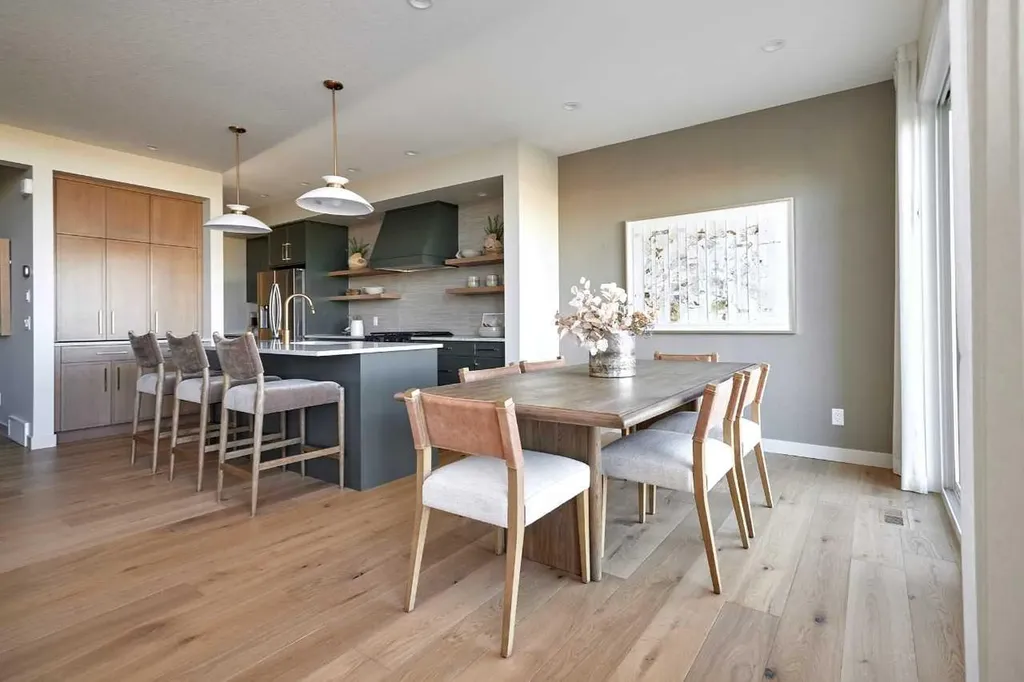 40 Shawnee Passage SW Calgary AB T2Y1G4
