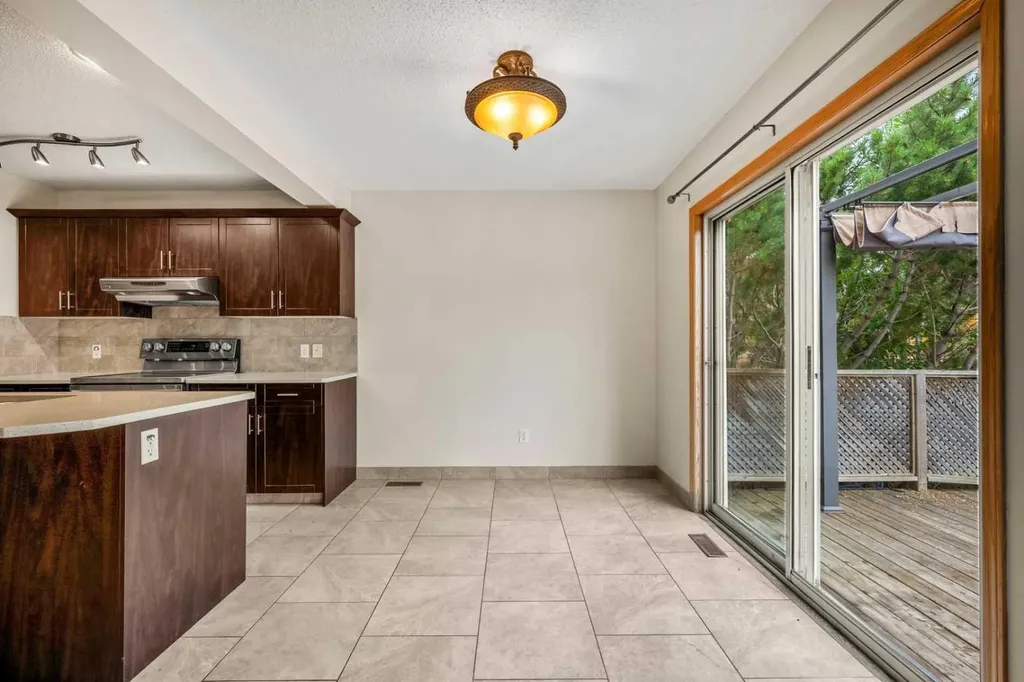 115 Macewan Park Circle Calgary AB T3K 4A3