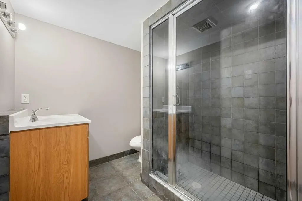 115 Macewan Park Circle Calgary AB T3K 4A3