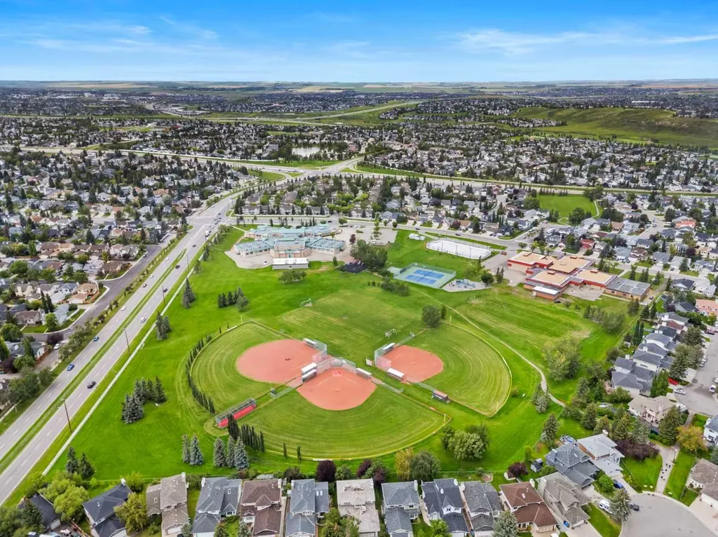 115 Macewan Park Circle Calgary AB T3K 4A3