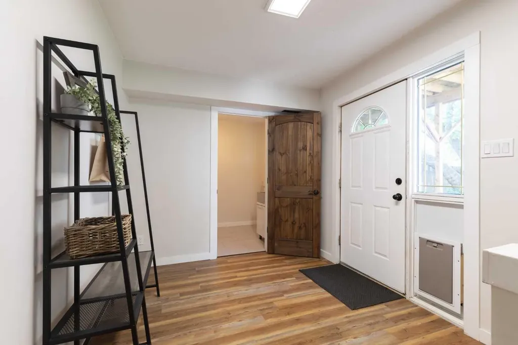 914 3 Street SW Redcliff AB T0J 2P0