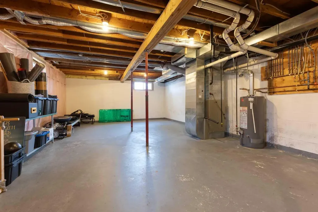 914 3 Street SW Redcliff AB T0J 2P0