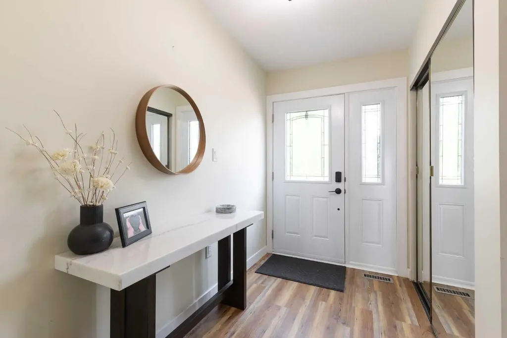 914 3 Street SW Redcliff AB T0J 2P0