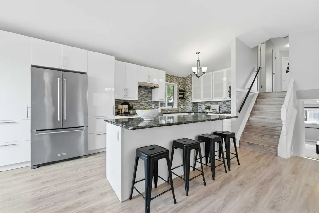 96 Rivercrest Crescent SE Calgary AB T2C 4J7