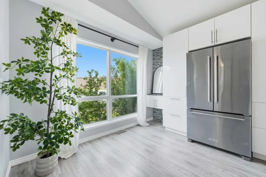 96 Rivercrest Crescent SE Calgary AB T2C 4J7