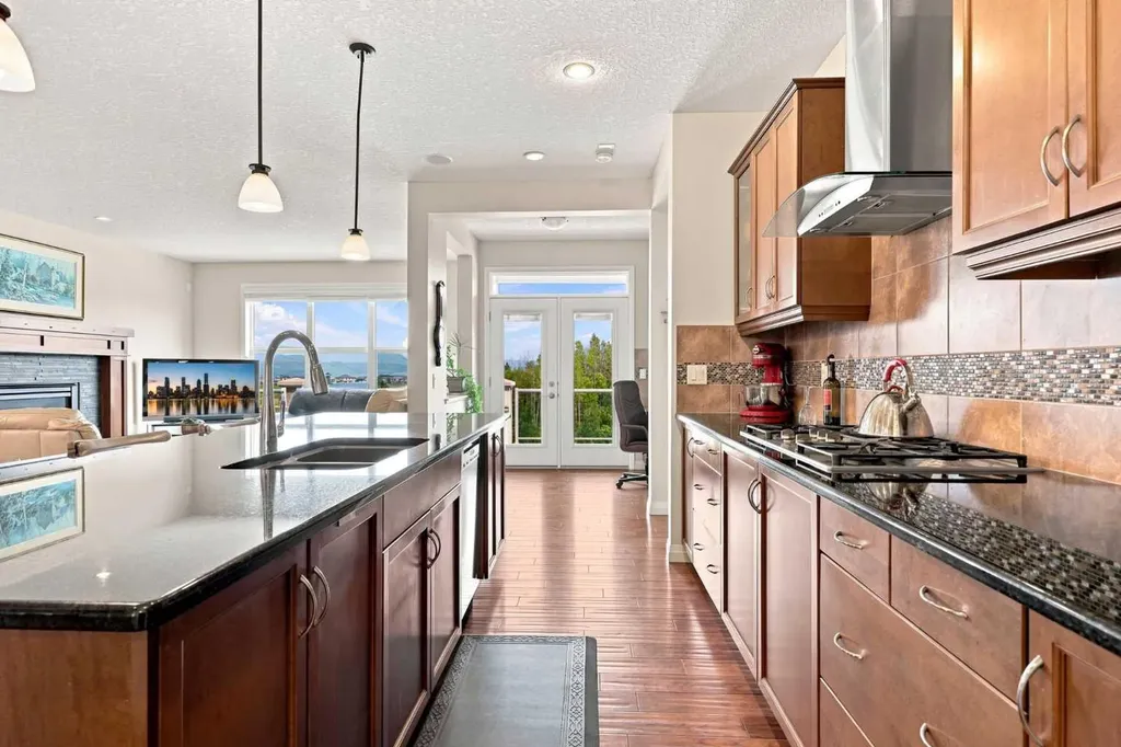 14 Ridge View Place Cochrane AB T4C0P9