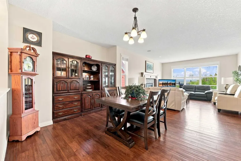 14 Ridge View Place Cochrane AB T4C0P9