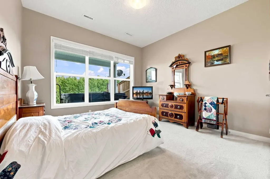 14 Ridge View Place Cochrane AB T4C0P9