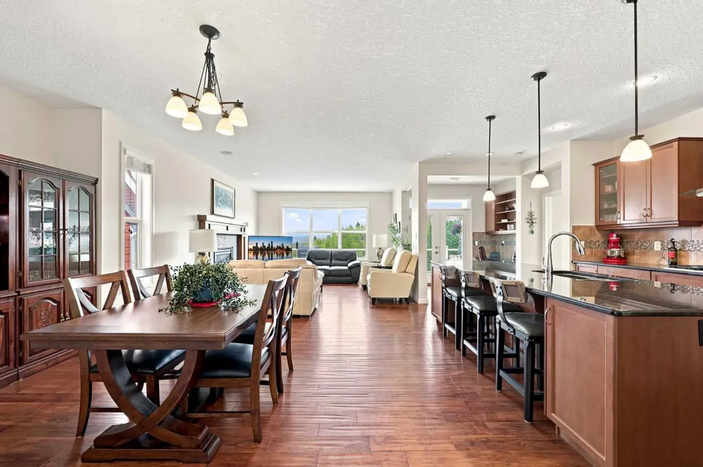 14 Ridge View Place Cochrane AB T4C0P9