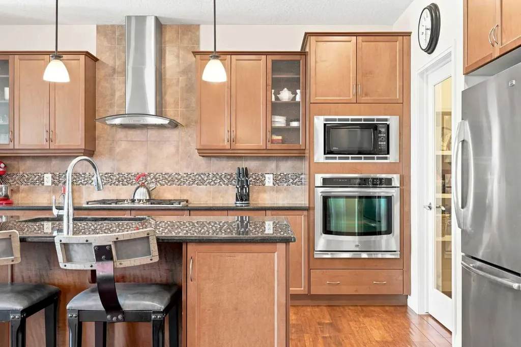 14 Ridge View Place Cochrane AB T4C0P9