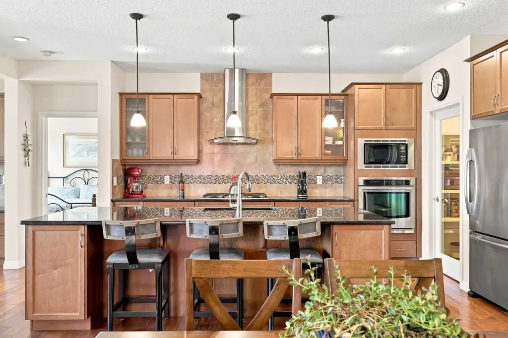 14 Ridge View Place Cochrane AB T4C0P9