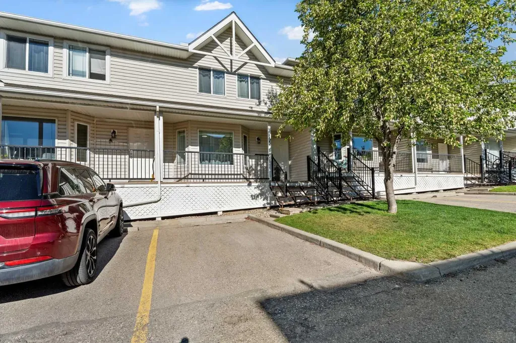 950 Arbour Lake Road NW Calgary AB T3J 5B3
