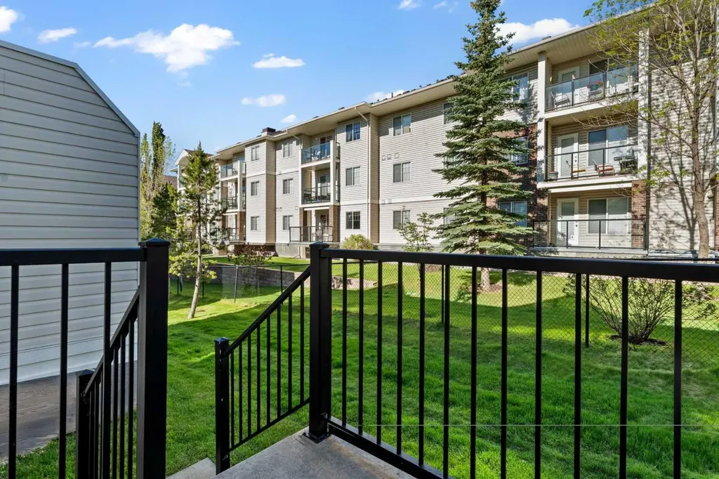 950 Arbour Lake Road NW Calgary AB T3J 5B3