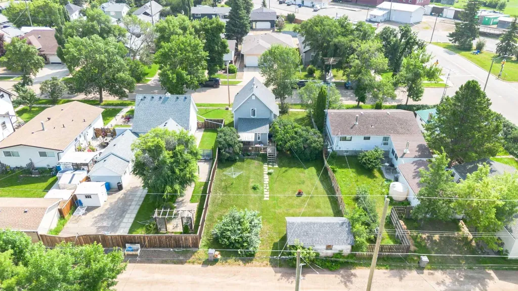 4706 48 Street Stettler AB T0C 2L0