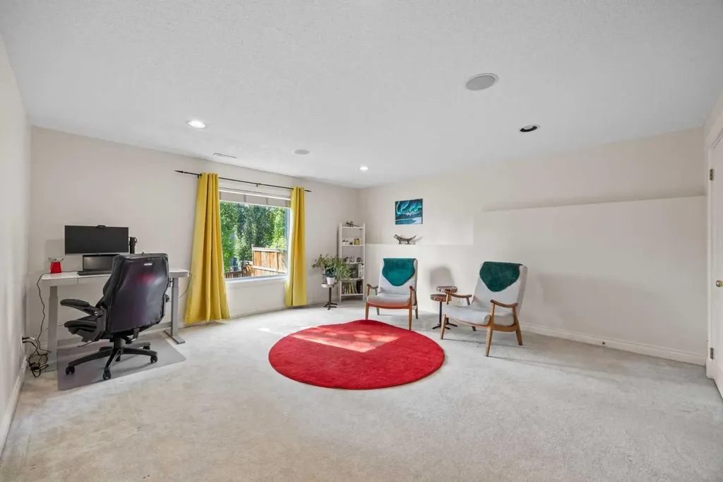 216 Tuscany Ridge View NW Calgary AB T3L2J2