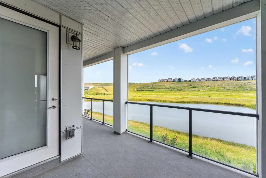 15 Sage Meadows Landing NW Calgary AB T3P 1E5
