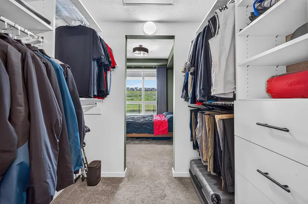 15 Sage Meadows Landing NW Calgary AB T3P 1E5