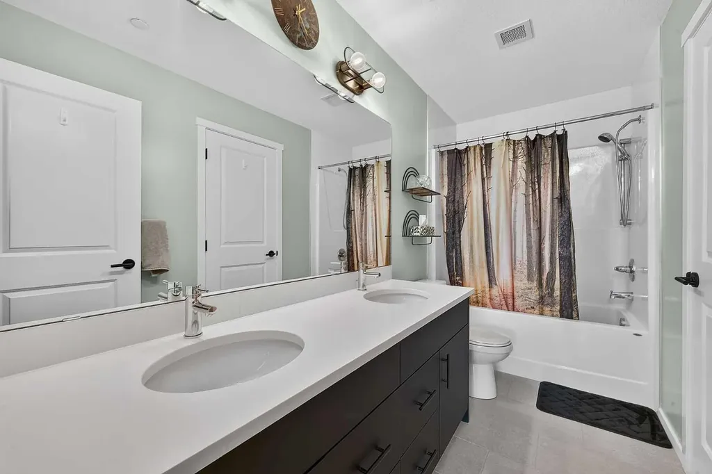 15 Sage Meadows Landing NW Calgary AB T3P 1E5