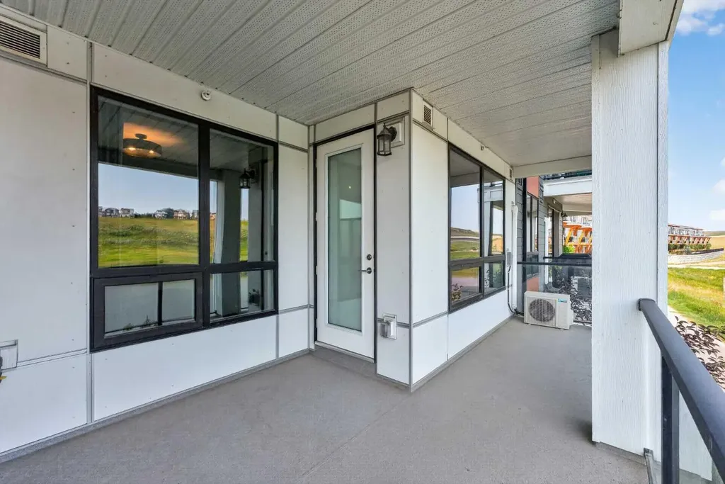15 Sage Meadows Landing NW Calgary AB T3P 1E5