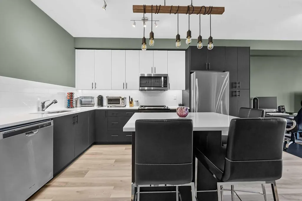 15 Sage Meadows Landing NW Calgary AB T3P 1E5