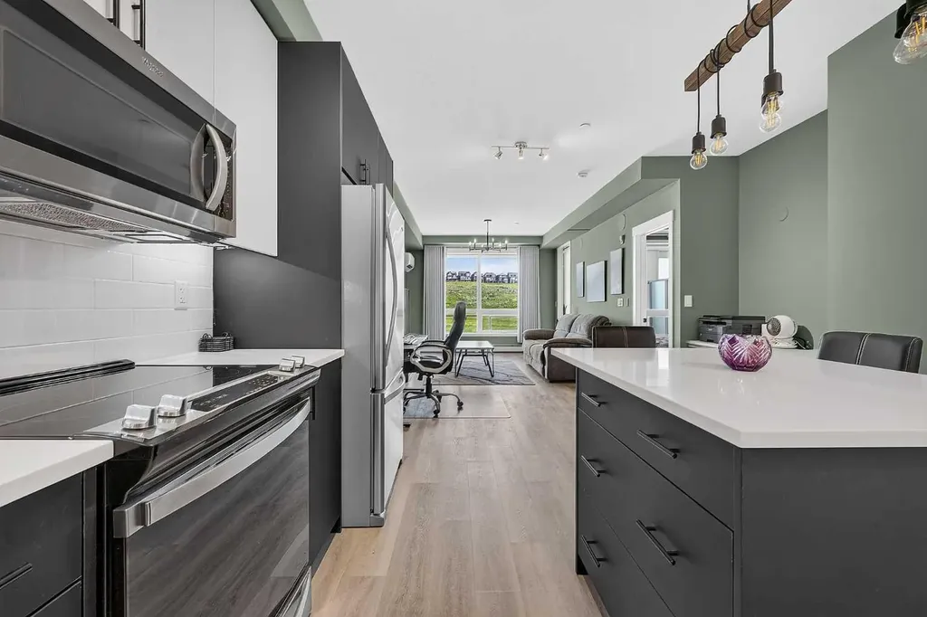 15 Sage Meadows Landing NW Calgary AB T3P 1E5