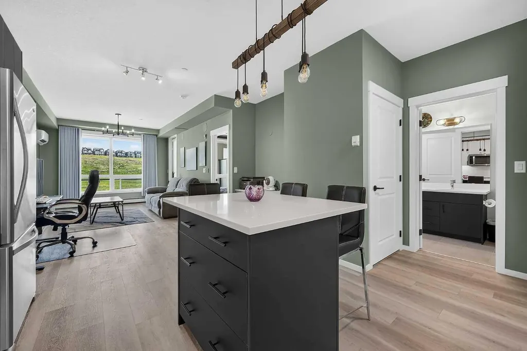 15 Sage Meadows Landing NW Calgary AB T3P 1E5