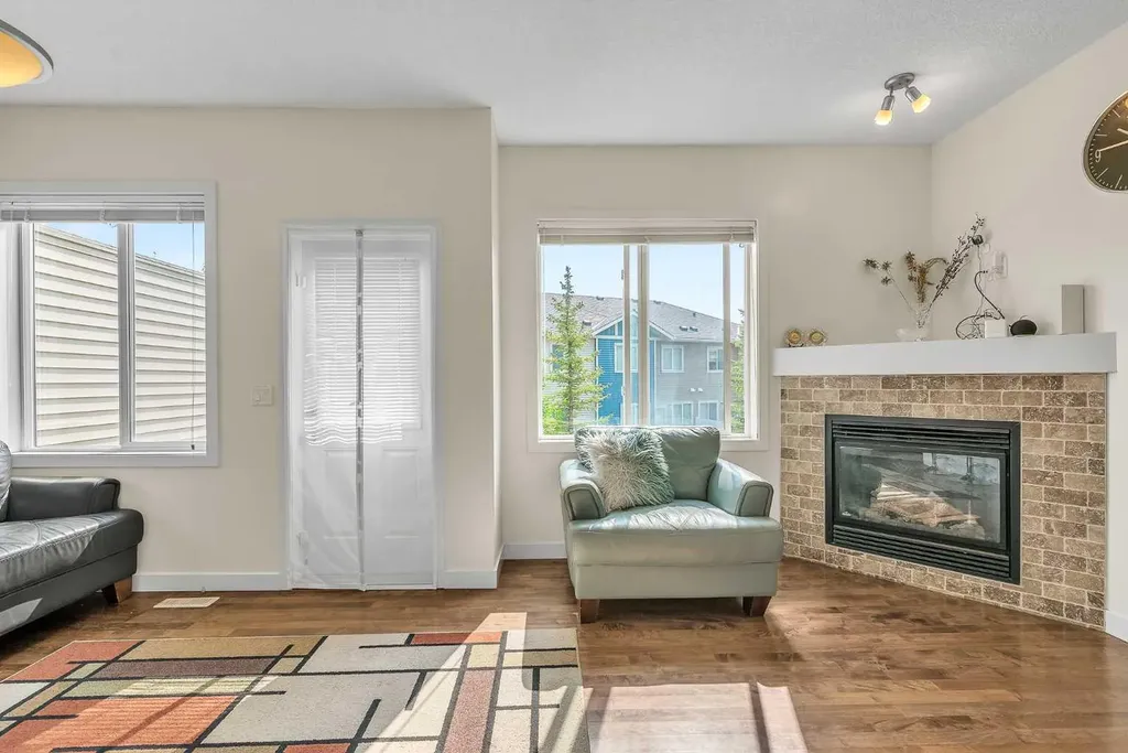 43 Sage Hill Common NW Calgary AB T3R 0J6