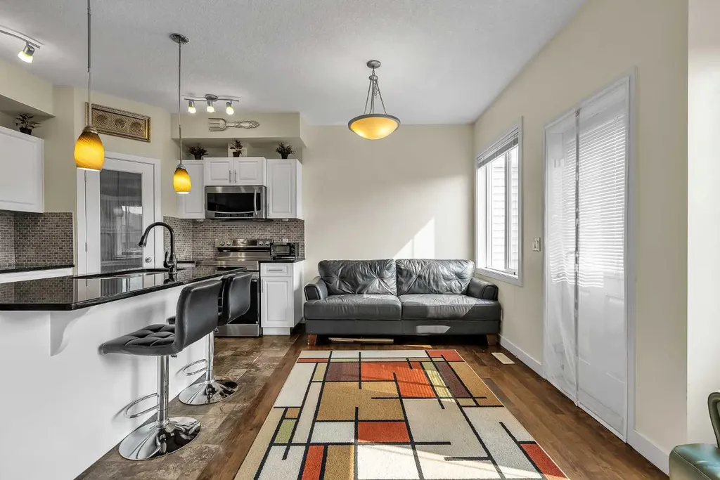 43 Sage Hill Common NW Calgary AB T3R 0J6
