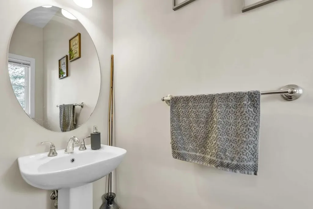 43 Sage Hill Common NW Calgary AB T3R 0J6