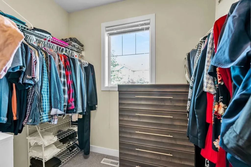 43 Sage Hill Common NW Calgary AB T3R 0J6