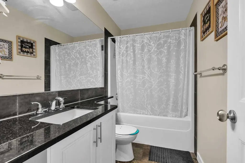 43 Sage Hill Common NW Calgary AB T3R 0J6