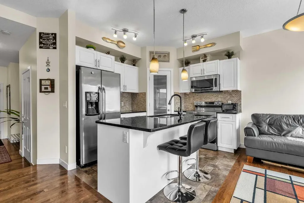 43 Sage Hill Common NW Calgary AB T3R 0J6