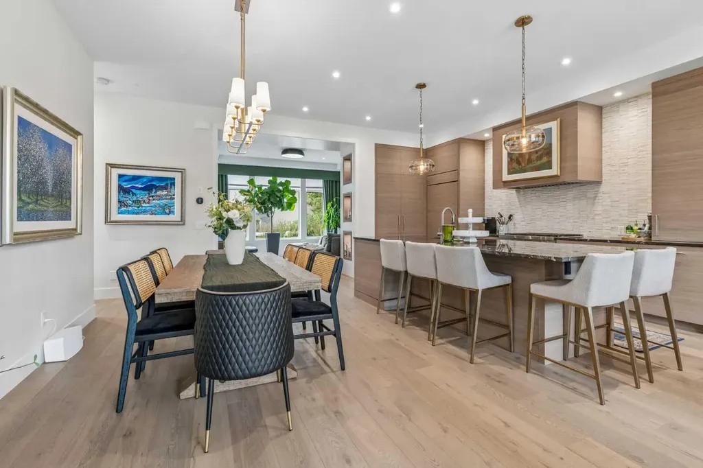78 Valour Circle SW Calgary AB T3E 7W4