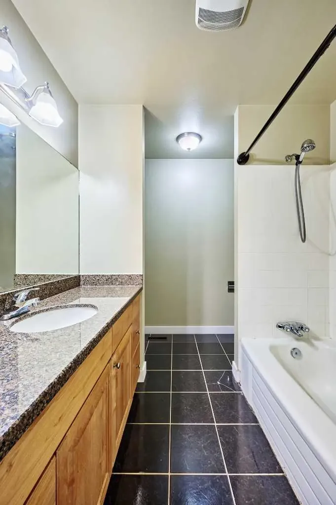 4820 49 Avenue NW Calgary AB T3B1E2