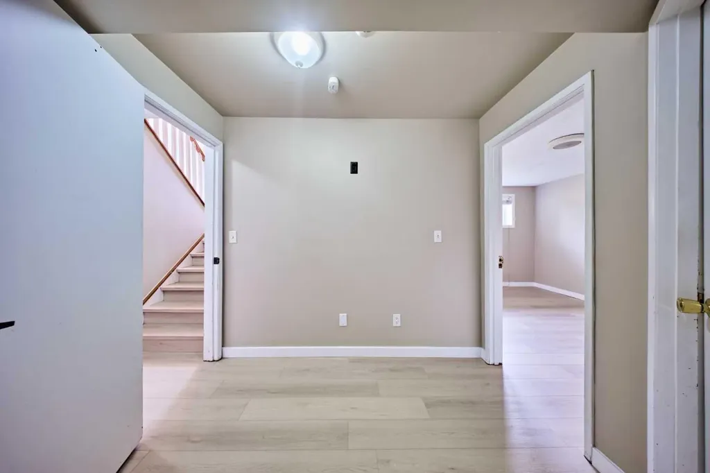 4820 49 Avenue NW Calgary AB T3B1E2