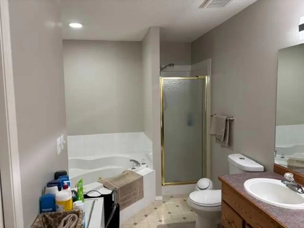 58 Logan Close Red Deer AB T4R2N8