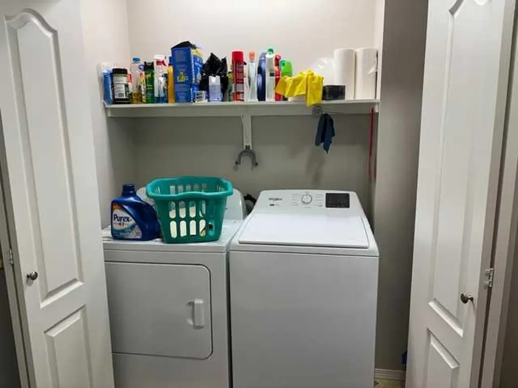 58 Logan Close Red Deer AB T4R2N8