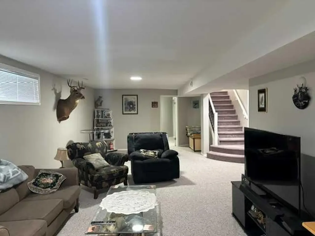 58 Logan Close Red Deer AB T4R2N8