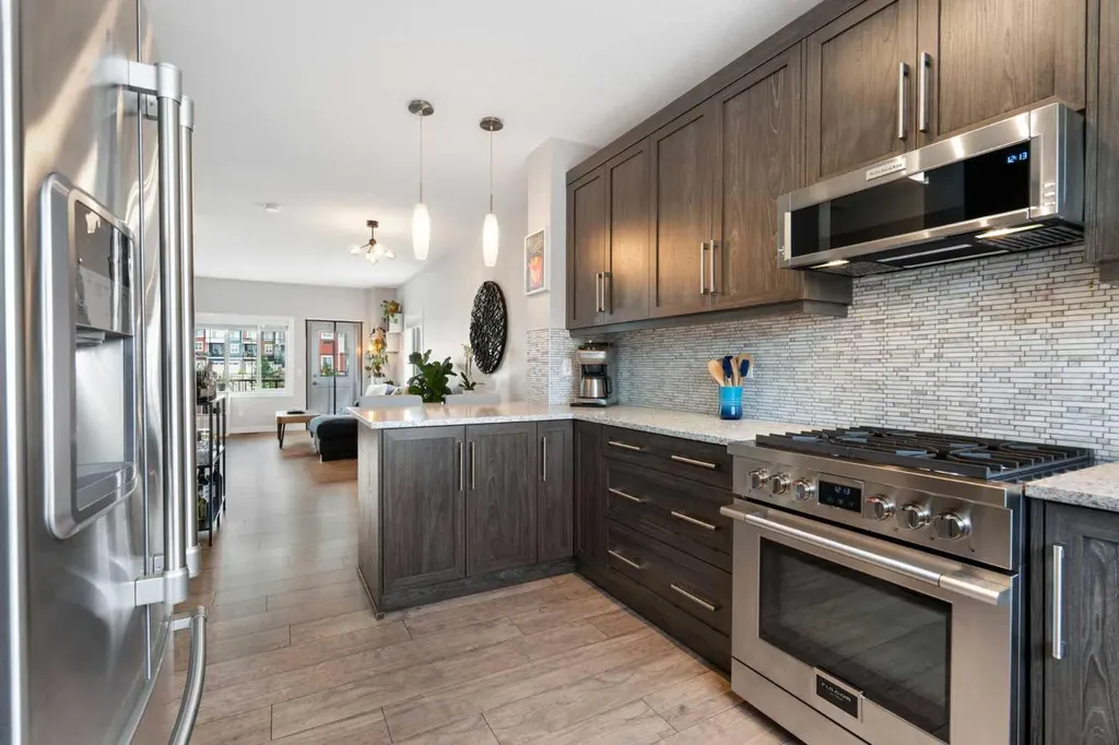 426 Nolan Hill Boulevard NW Calgary AB T3R 0Y1