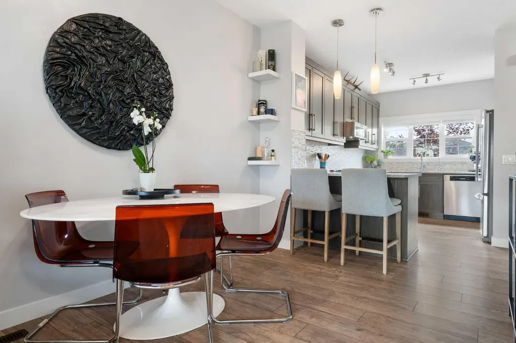 426 Nolan Hill Boulevard NW Calgary AB T3R 0Y1