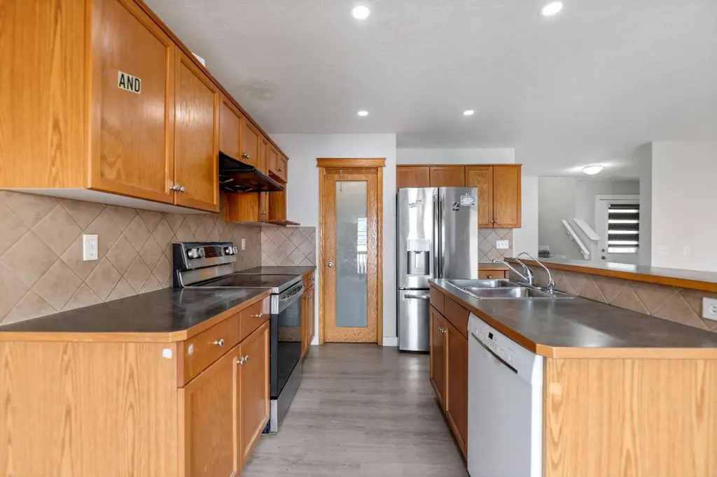 124 Saddlecrest Boulevard NE Calgary AB T3J 5E9