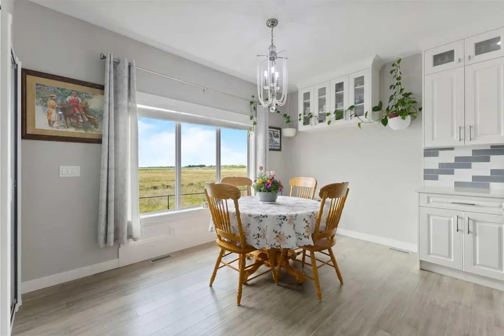 718 Hampshire Cove NE High River AB T1V0E6