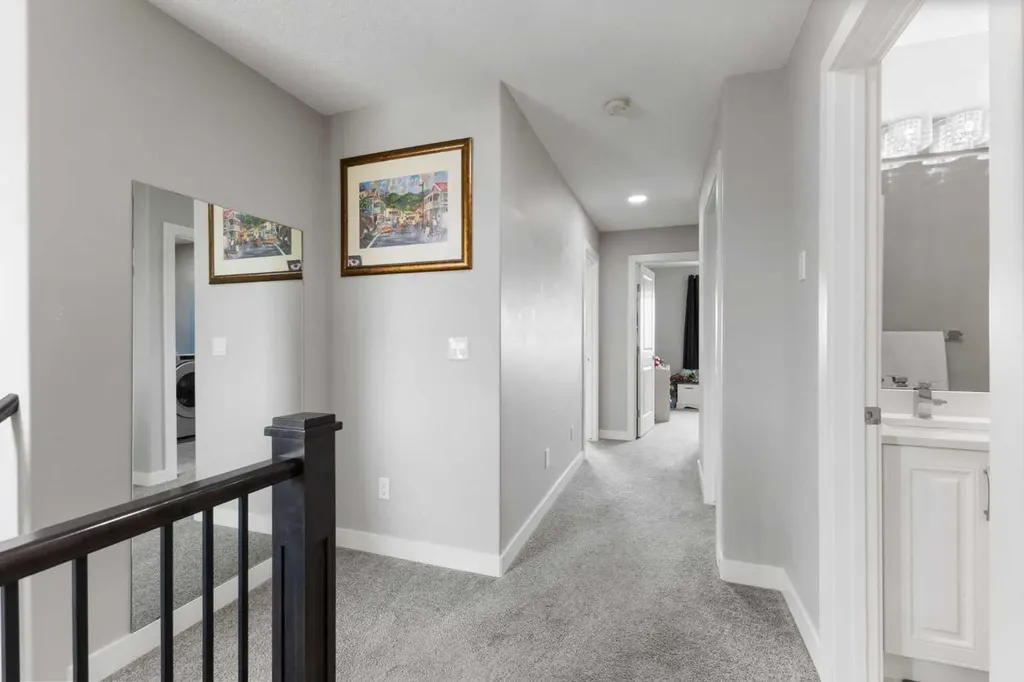 718 Hampshire Cove NE High River AB T1V0E6