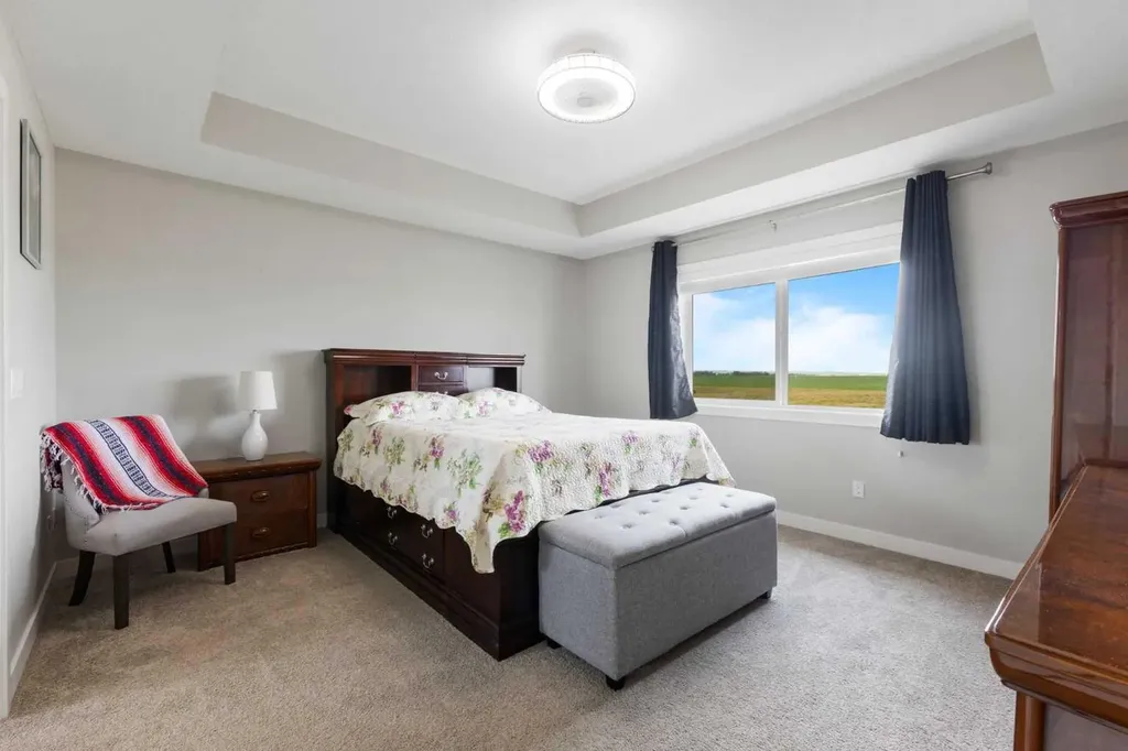 718 Hampshire Cove NE High River AB T1V0E6